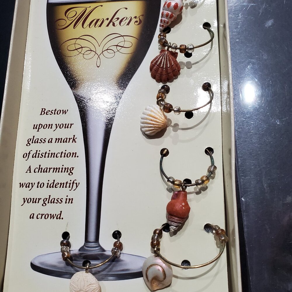Boston Warehouse Seashell Wine Glass Charms 16 in Box, NWT - Picture 6 of 8